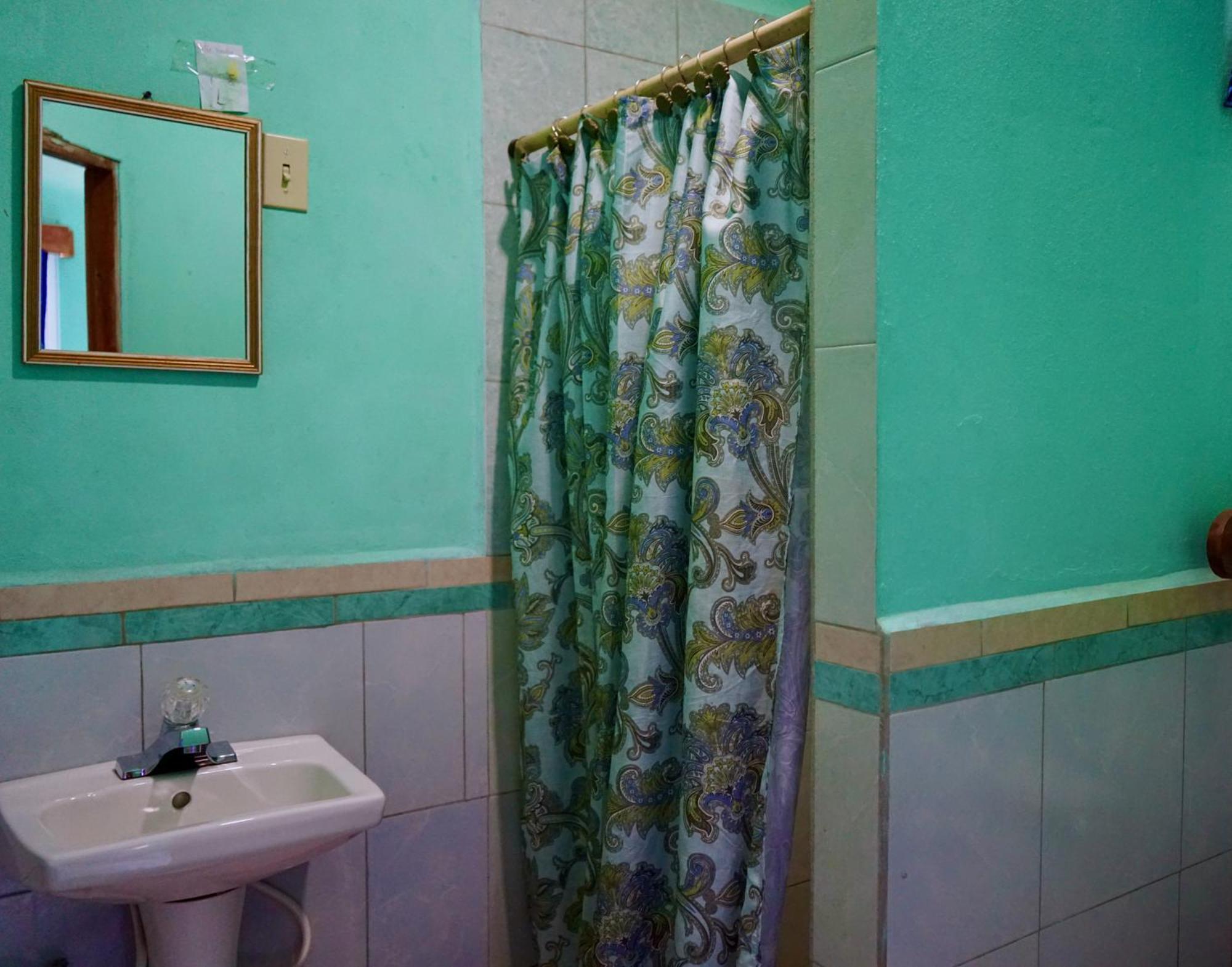 Hilltop Horizon Guesthouse San Ignacio Bagian luar foto