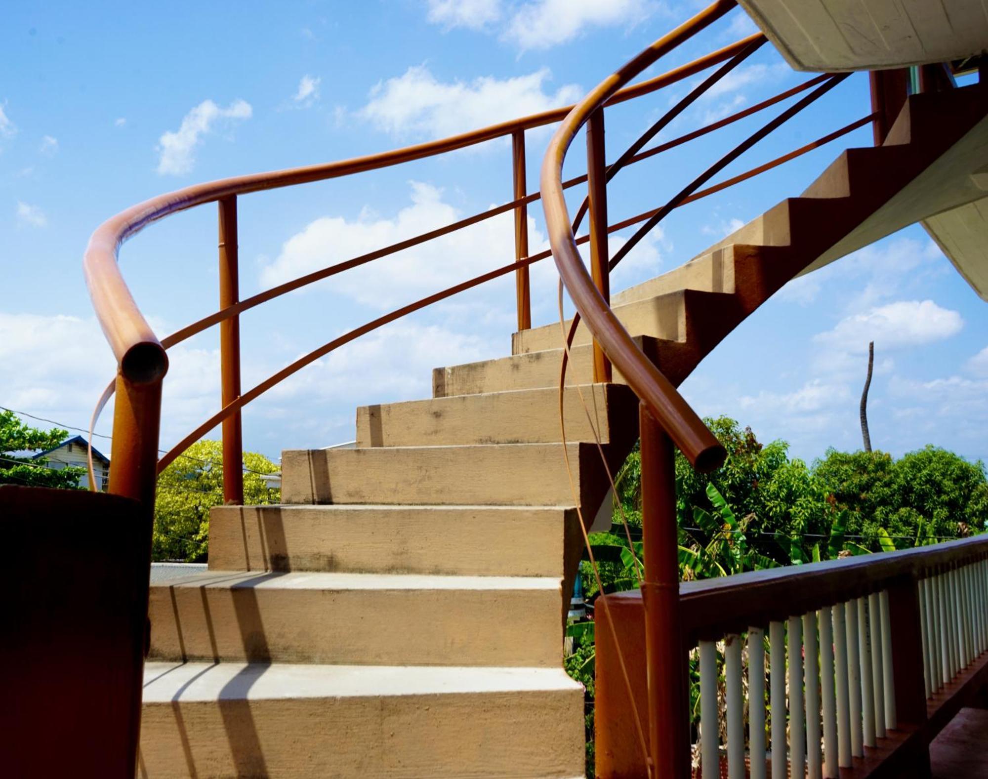 Hilltop Horizon Guesthouse San Ignacio Bagian luar foto