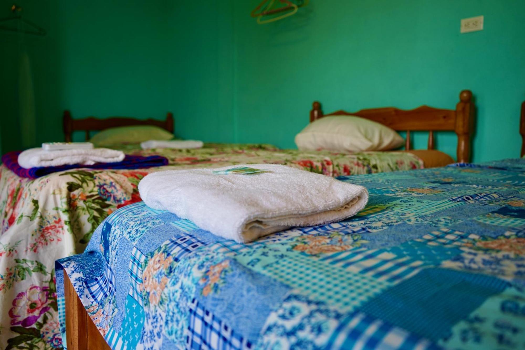 Hilltop Horizon Guesthouse San Ignacio Bagian luar foto